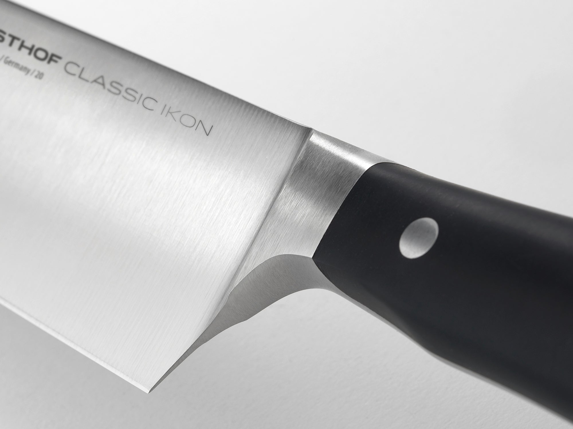 Wusthof Classic Ikon Santoku - Thumbnail 4