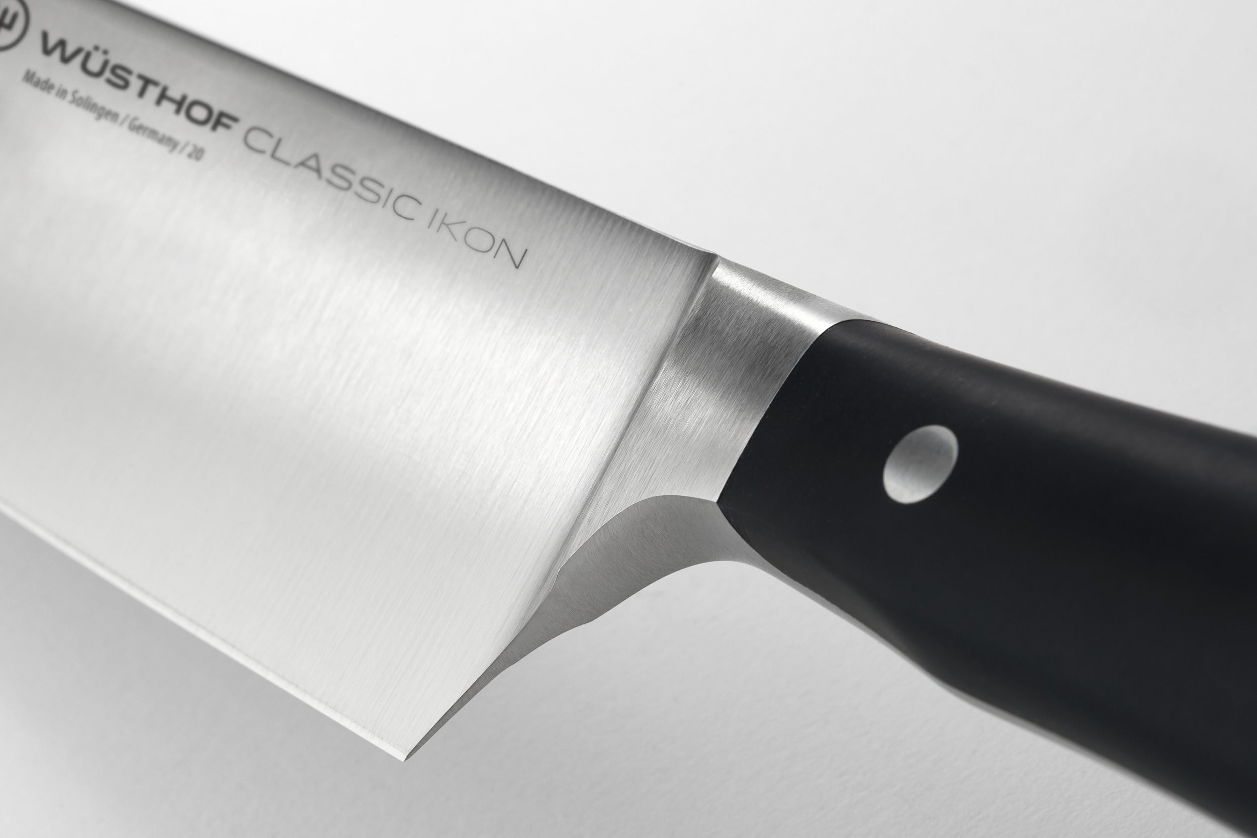 WÜSTHOF Classic Ikon 4 1/2