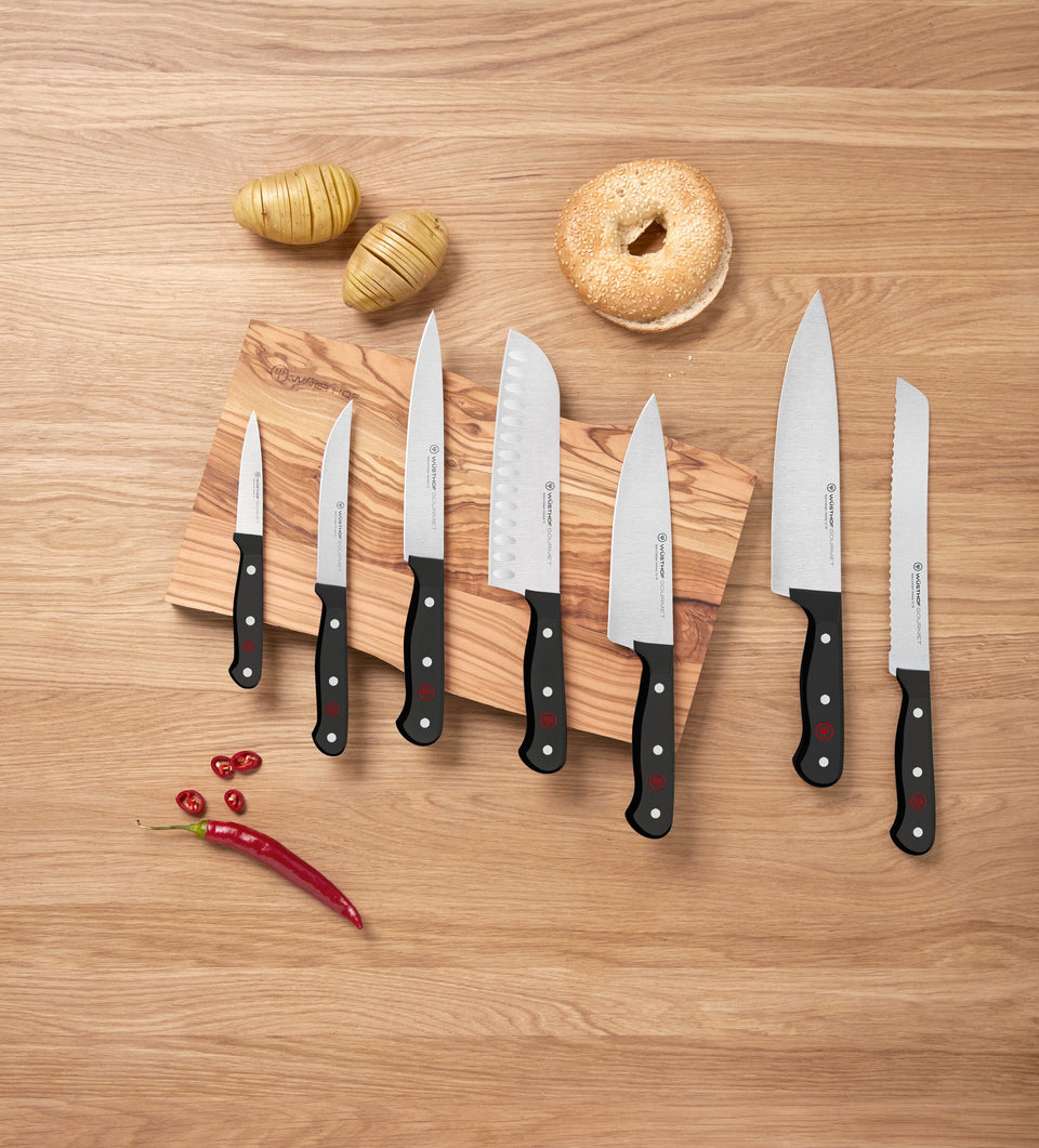 WÜSTHOF Gourmet series knives on cutting block