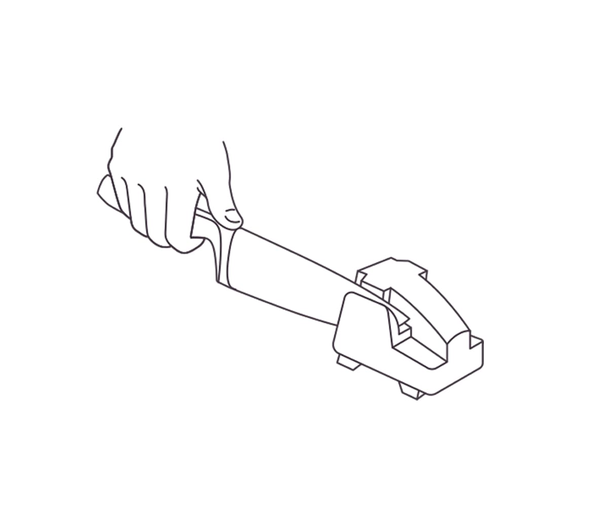 WÜSTHOF Pull Through Sharpening Illustration