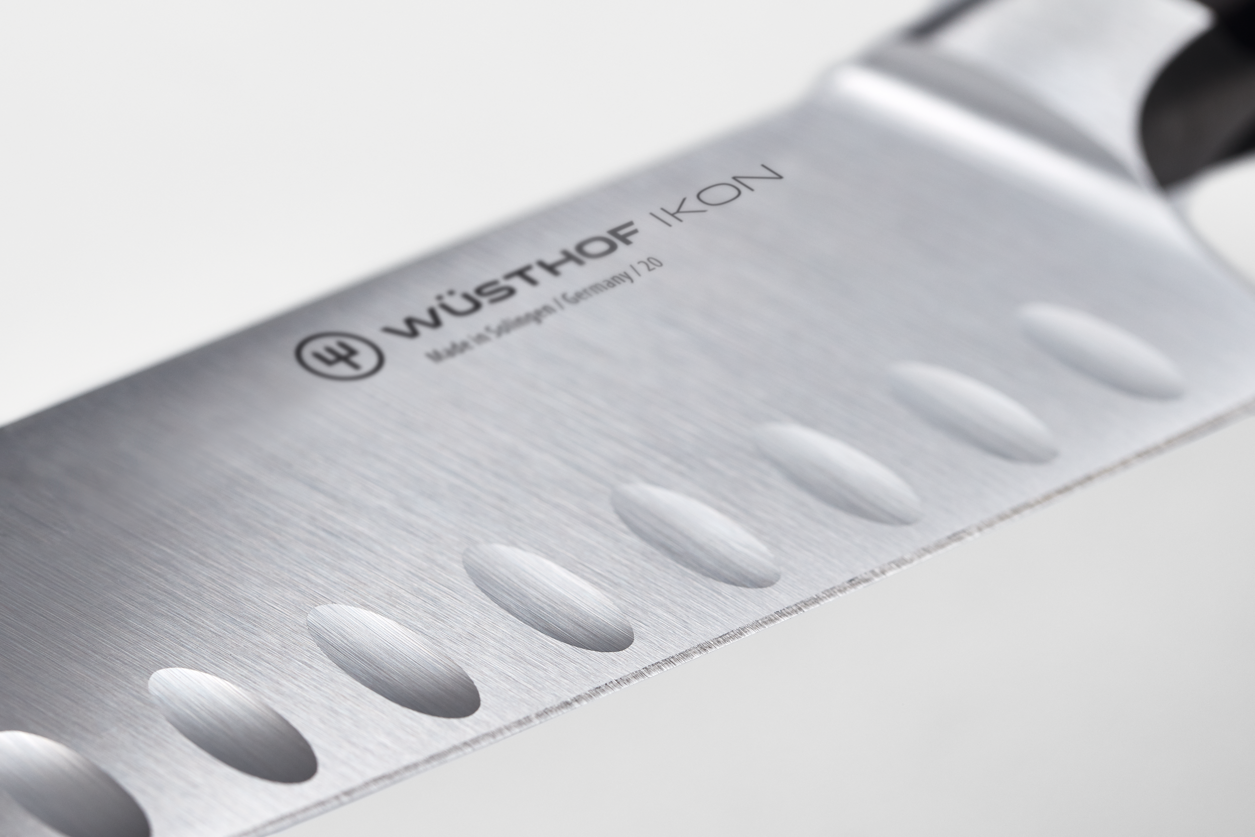 Wusthof Ikon Santoku - Thumbnail 2